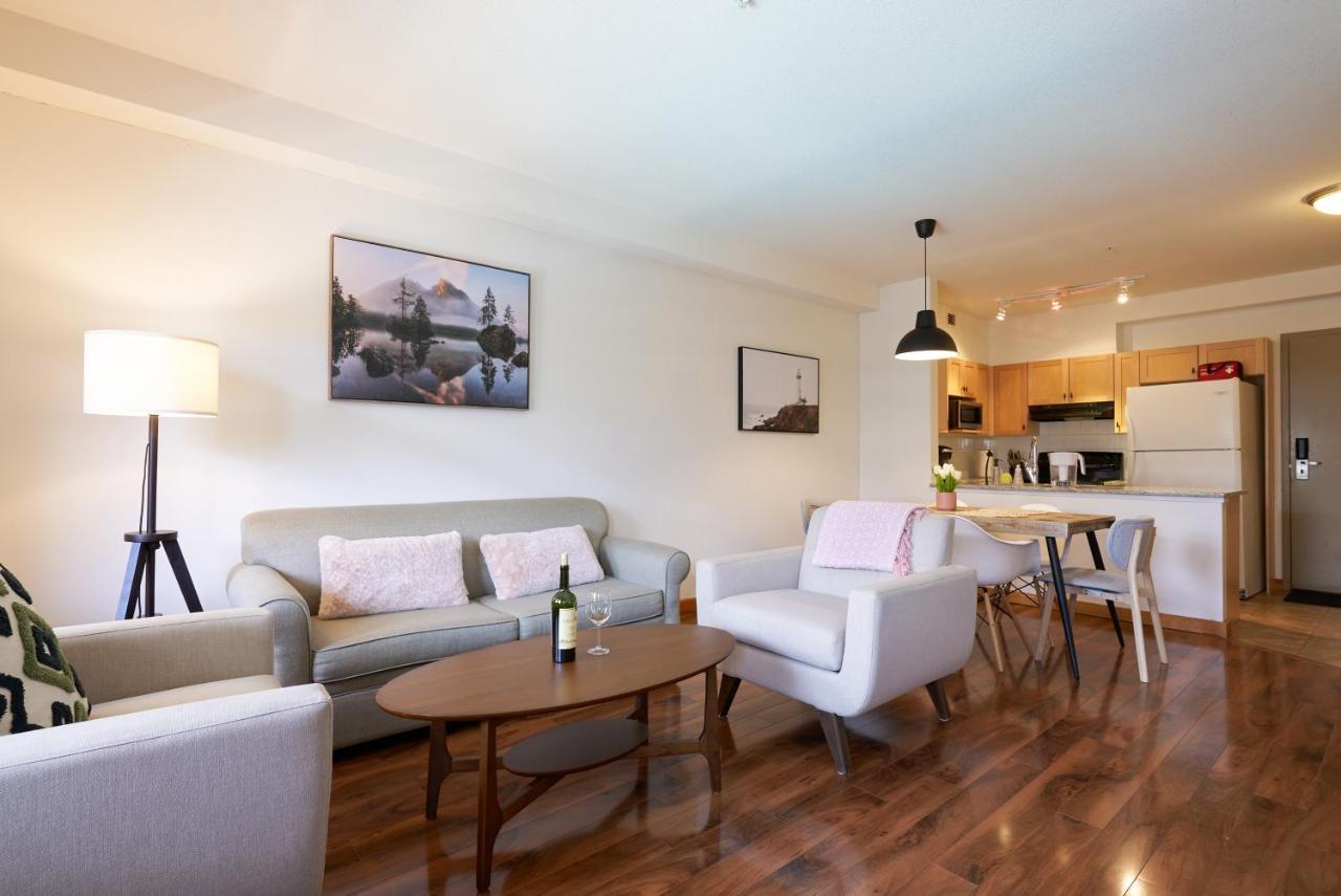 Apartmán Mtn View Escape With King Size Bed With Outdoor Pool - Banff Pass Included! Canmore Exteriér fotografie