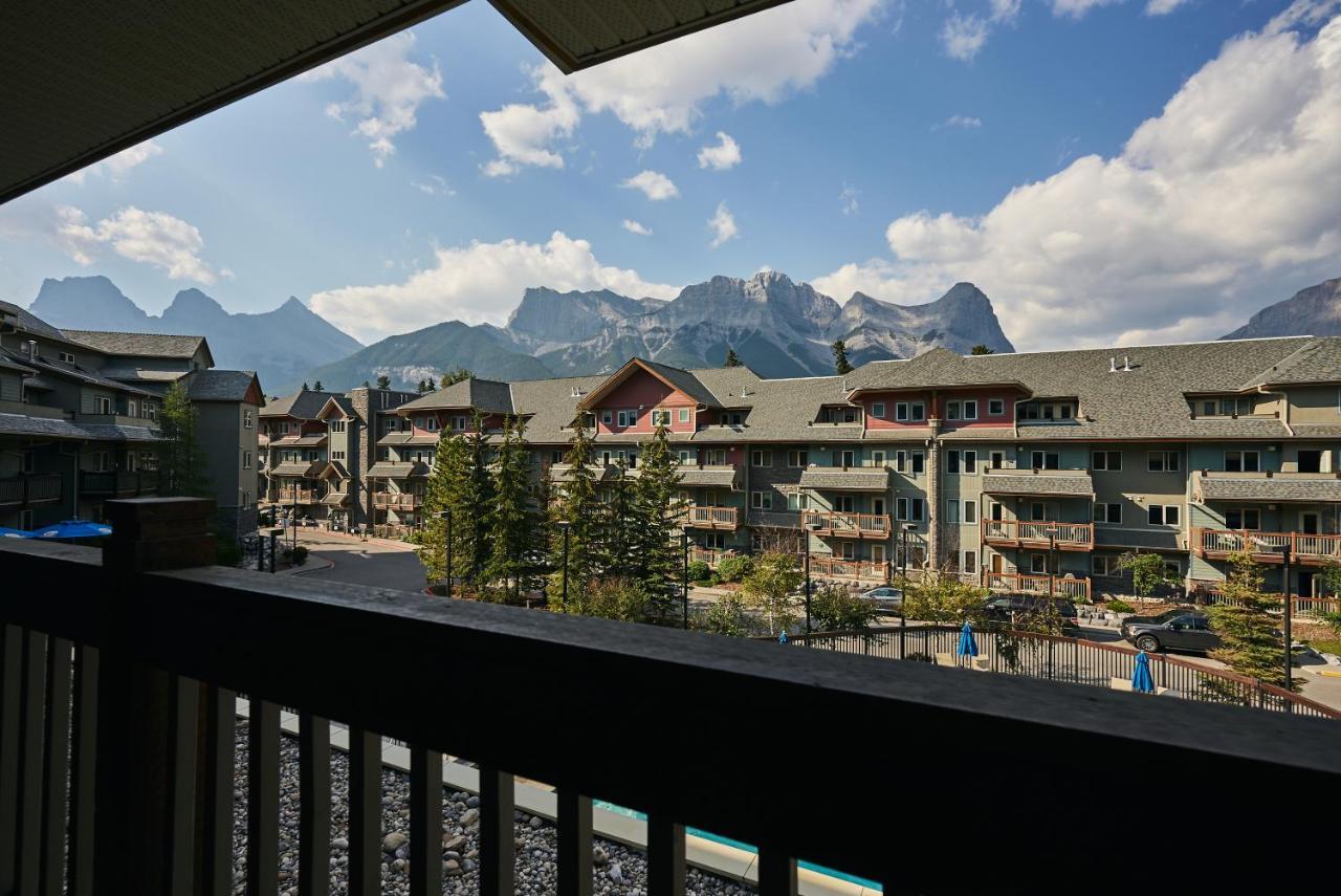 Apartmán Mtn View Escape With King Size Bed With Outdoor Pool - Banff Pass Included! Canmore Exteriér fotografie