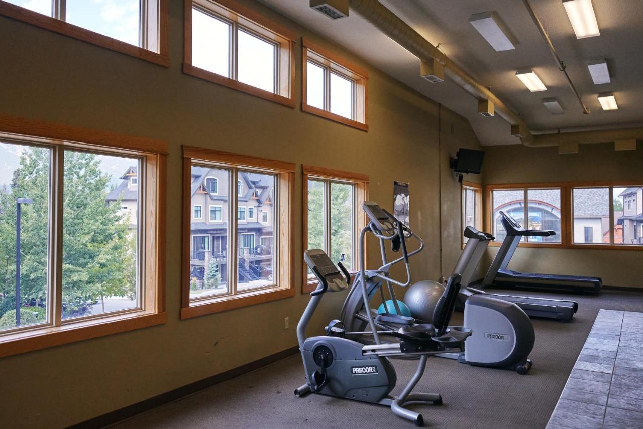 Apartmán Mtn View Escape With King Size Bed With Outdoor Pool - Banff Pass Included! Canmore Exteriér fotografie